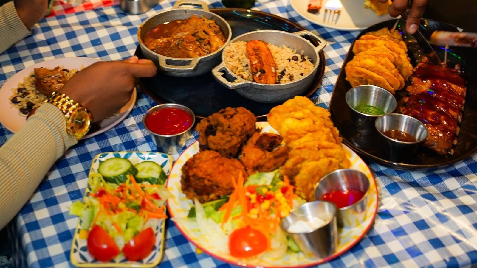 Casa Mofongo Bar Restaurant