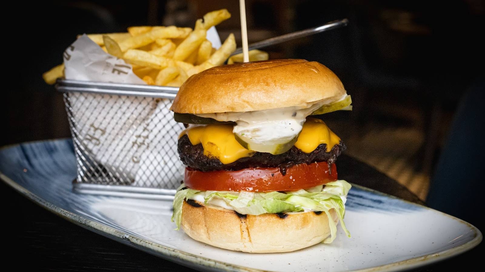 Frankie's Sports Bar and Grill