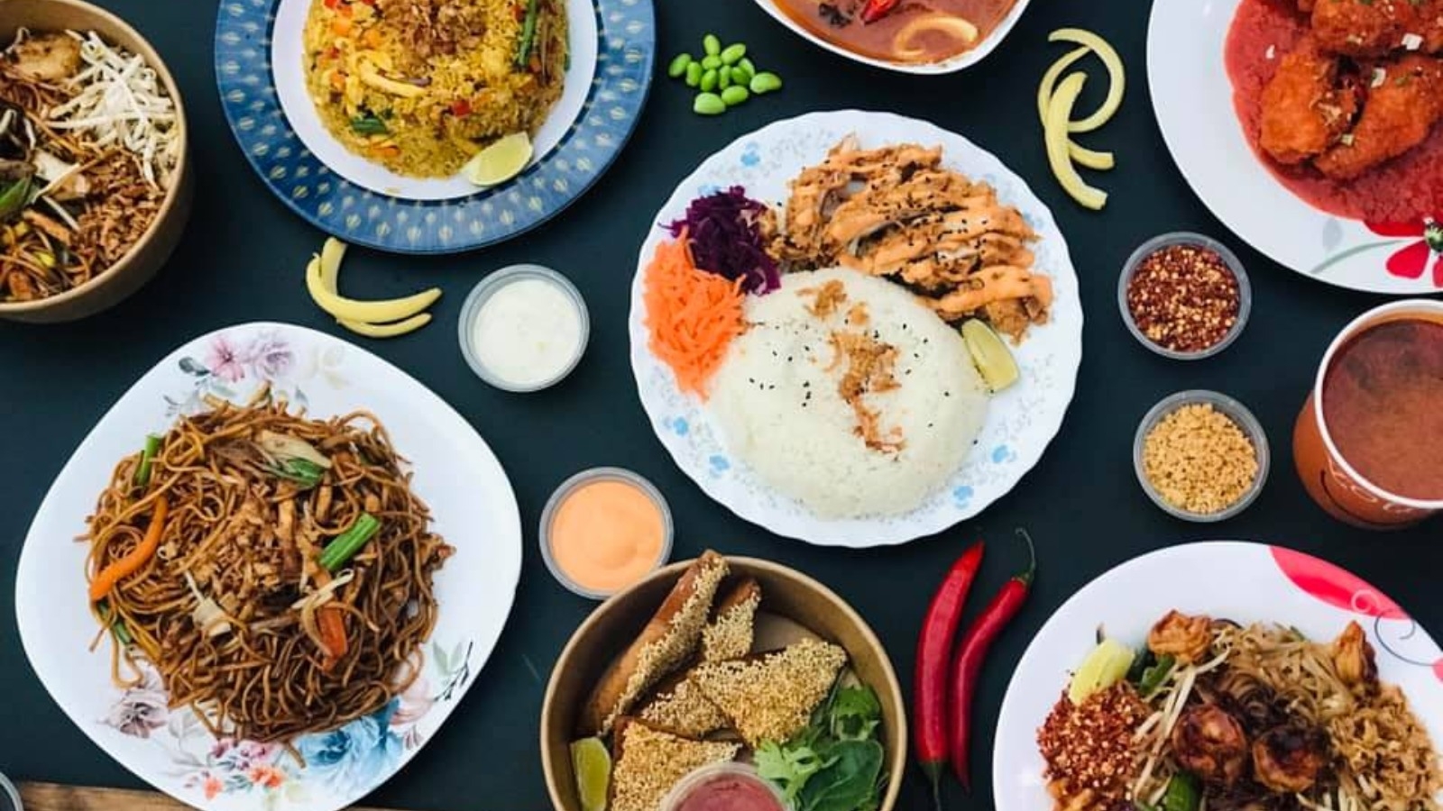 Momoland Food 001